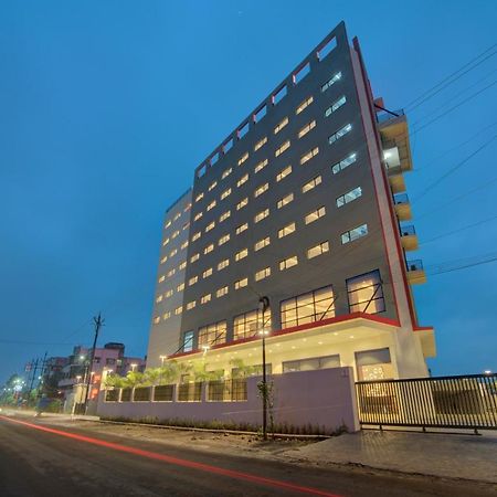 7 Apple Hotel Nāsik Eksteriør bilde