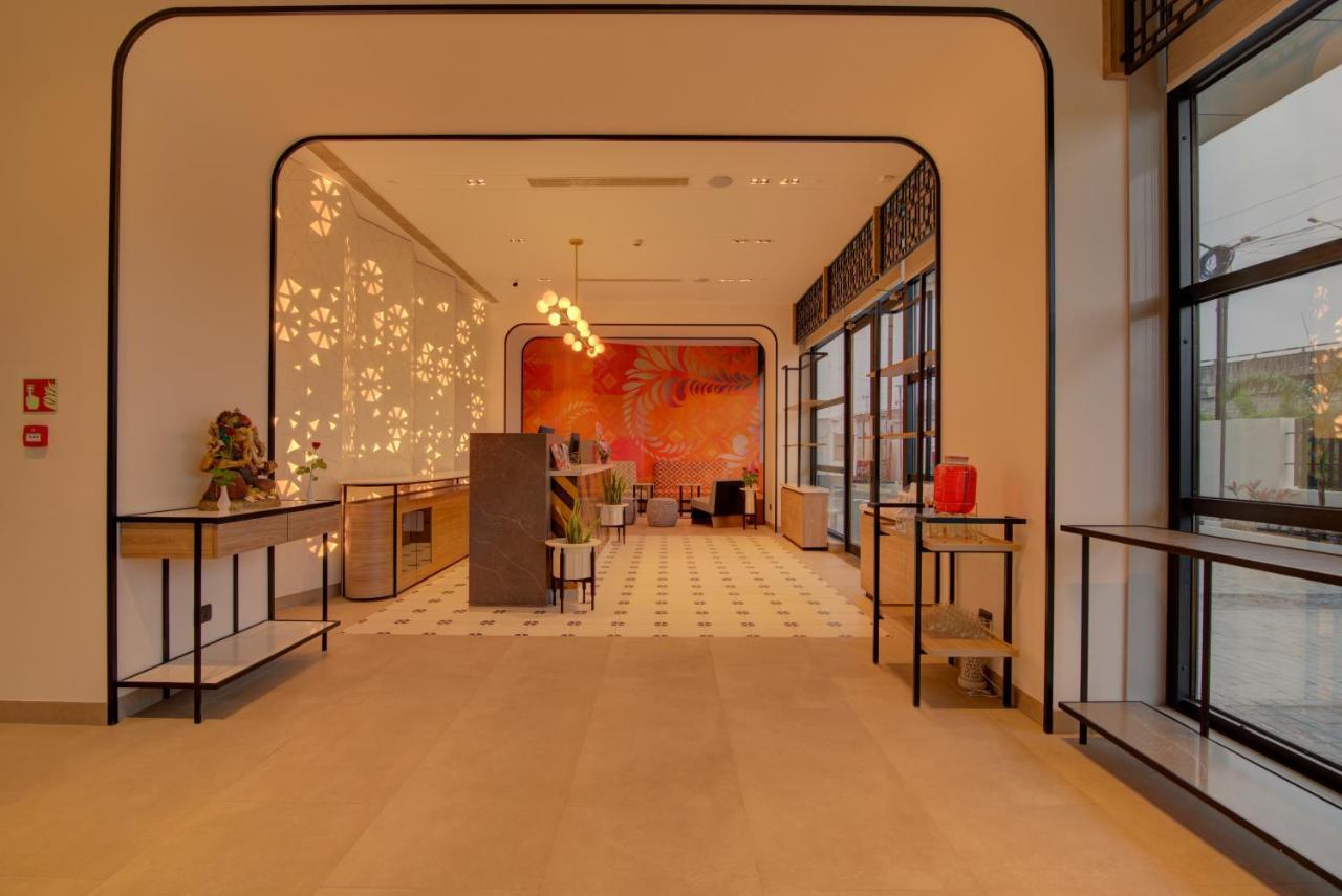 7 Apple Hotel Nāsik Eksteriør bilde